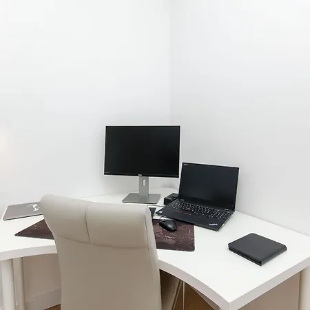 Apartman Modern Living Airy