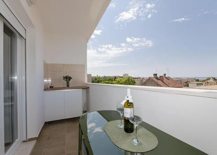 Modern Living Airy 公寓