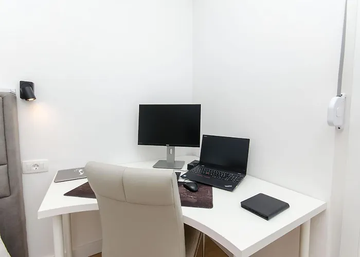 公寓 Modern Living Airy