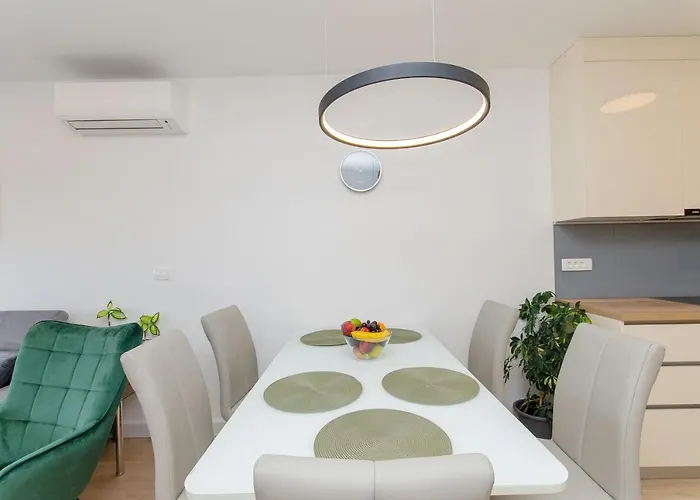 Modern Living Airy *